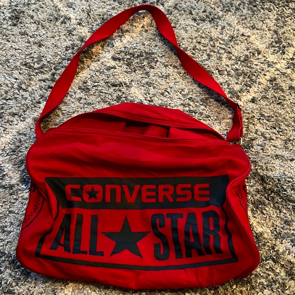 Converse red duffel bag